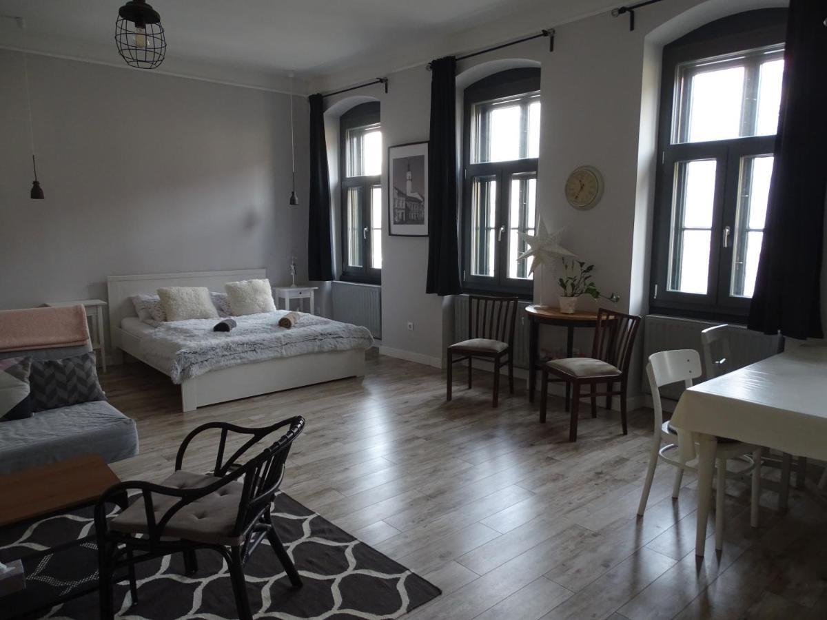 Óváros Apartman Veszprém Exterior foto