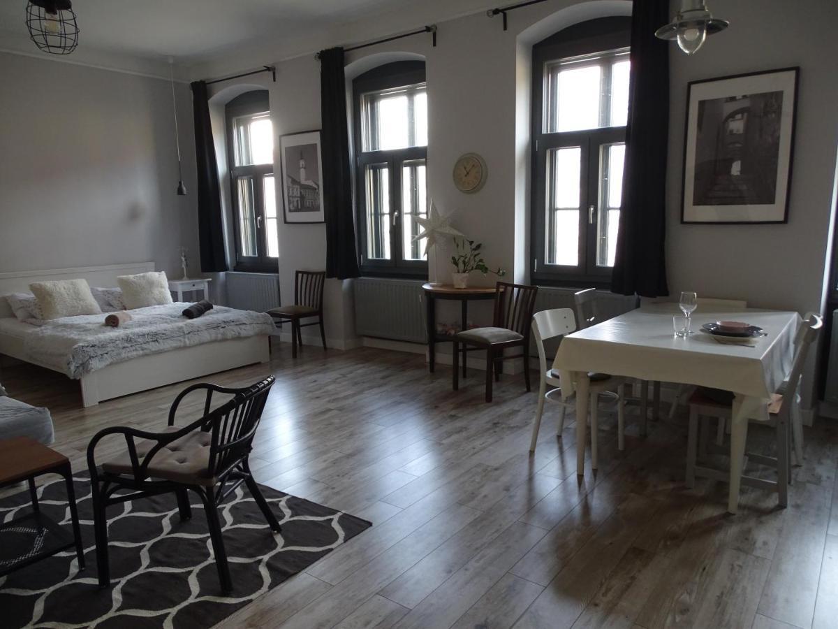 Óváros Apartman Veszprém Exterior foto