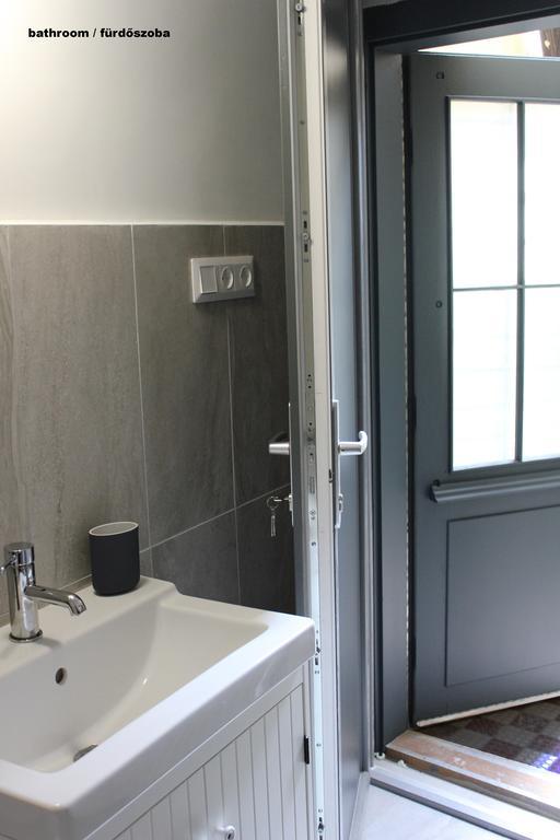 Óváros Apartman Veszprém Exterior foto