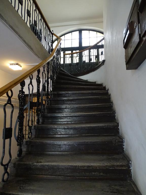 Óváros Apartman Veszprém Exterior foto