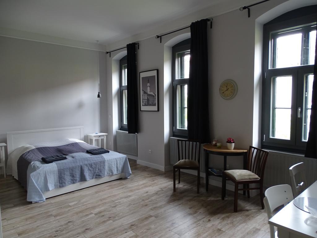Óváros Apartman Veszprém Exterior foto