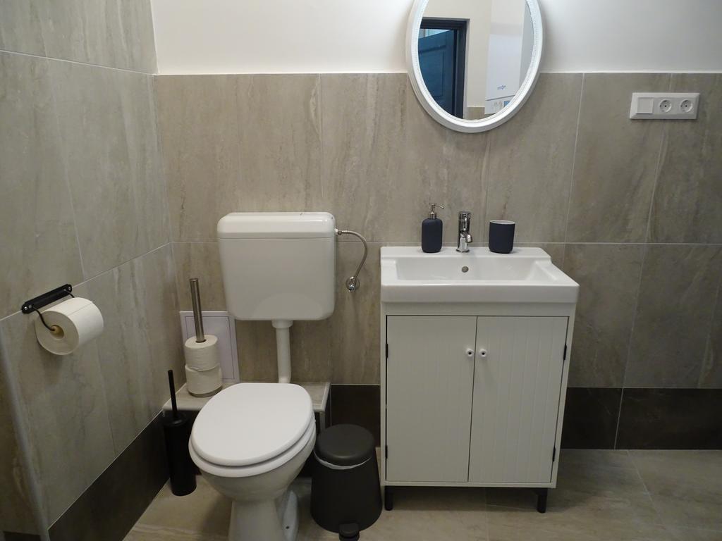 Óváros Apartman Veszprém Exterior foto